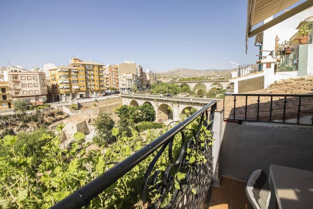 Preciosa Casa En Vilajoyosa Con Vistas Al Mar En Las Casas Colgantes Del Casco Antiguo Villajoyosa Buitenkant foto