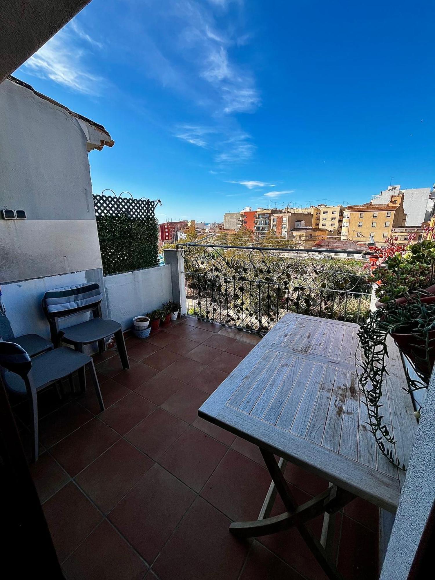 Preciosa Casa En Vilajoyosa Con Vistas Al Mar En Las Casas Colgantes Del Casco Antiguo Villajoyosa Buitenkant foto